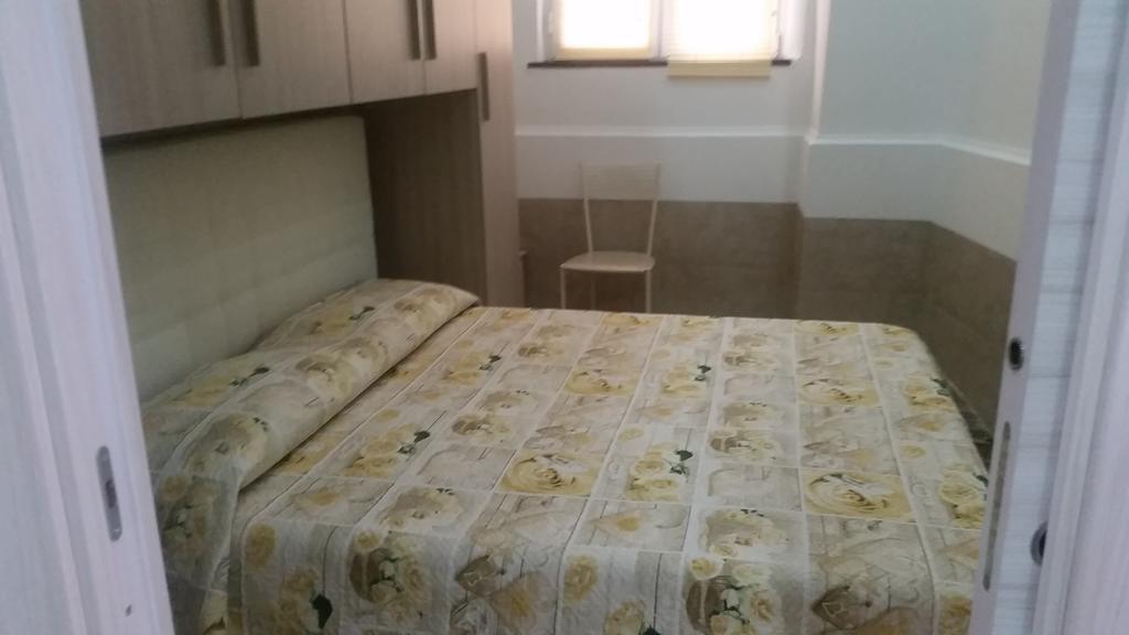 Flaviogioia Apartment Napoli Bagian luar foto