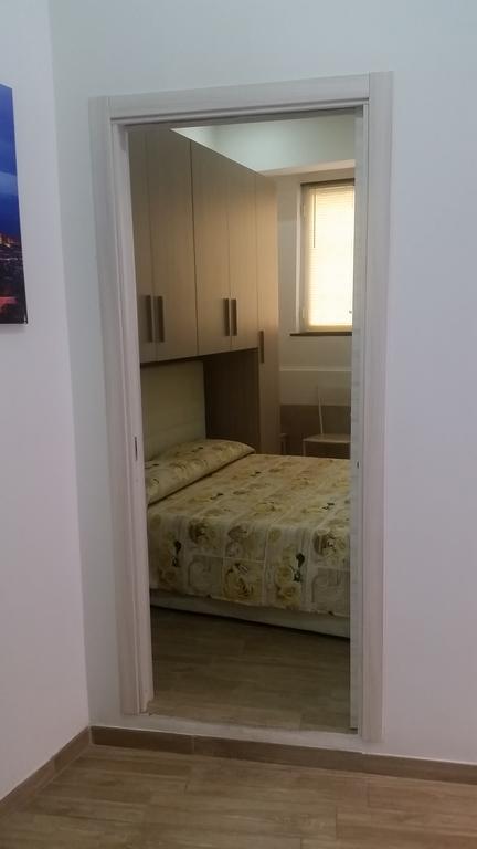 Flaviogioia Apartment Napoli Bagian luar foto